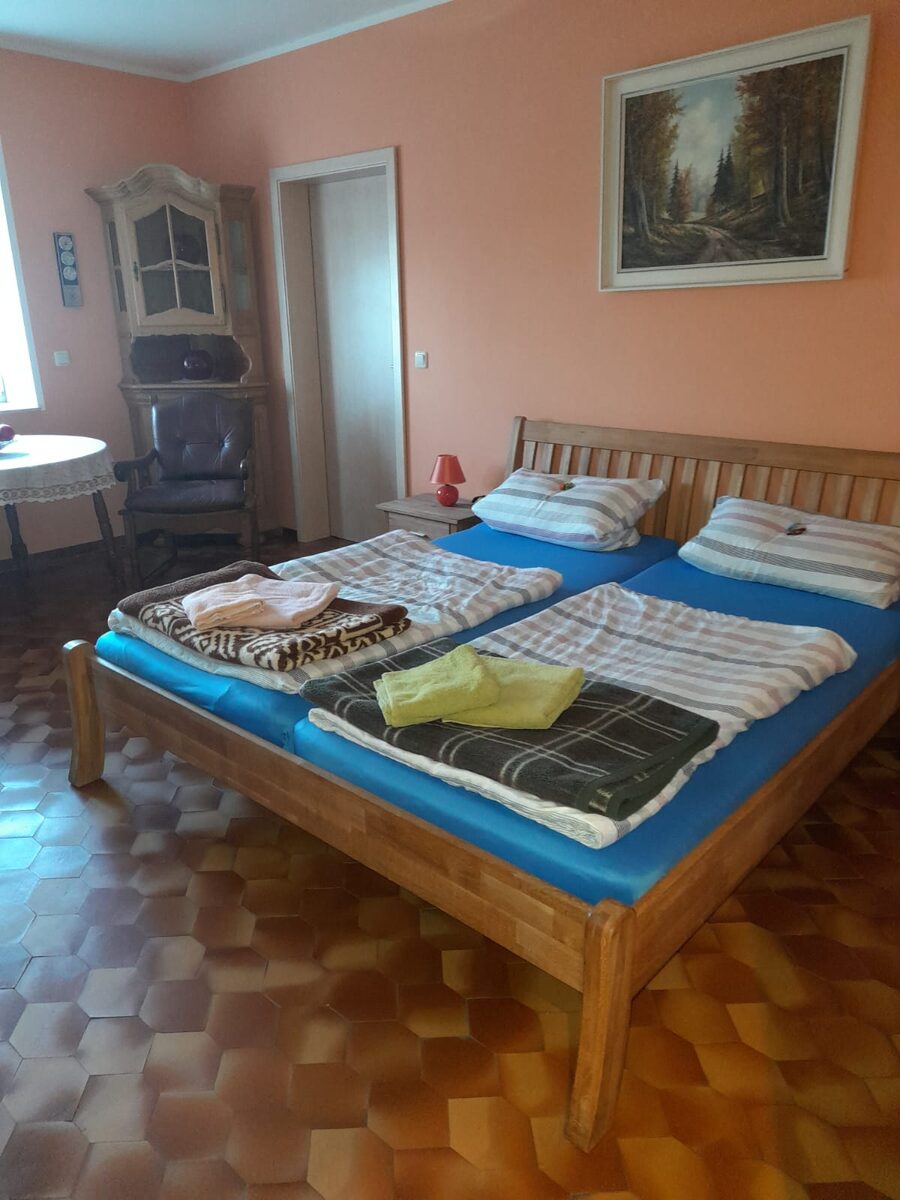 Doppelbett – Detailansicht
