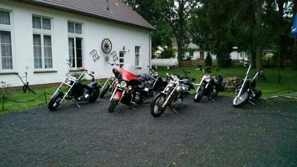 motorraeder-tour-landhaus motorraeder-tour-landhaus